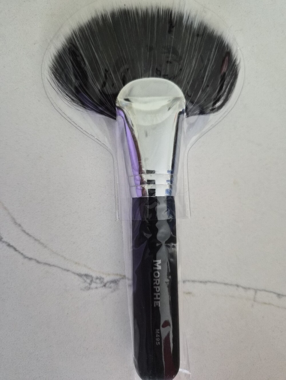 New M495 Morphe Black Fan Brush